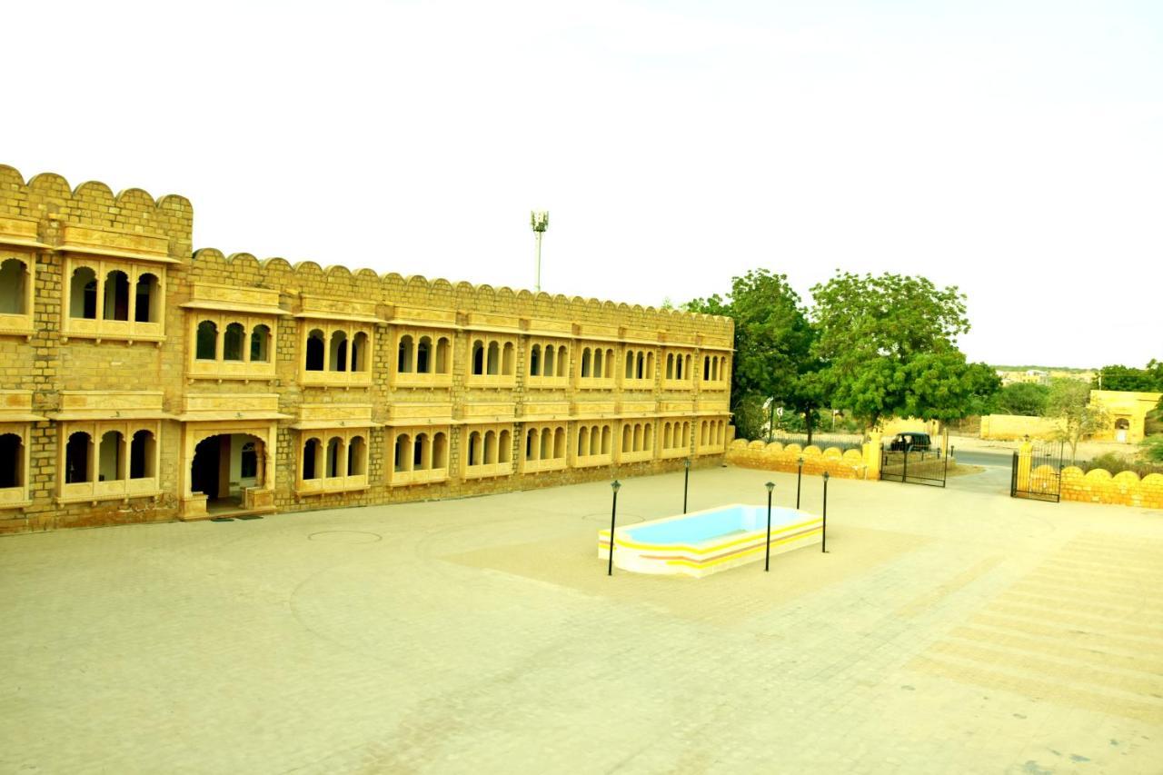 Himmatgarh Palace Jaisalmer Bagian luar foto